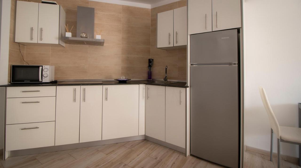 לוס כריסטיאנוס El Carmen Beach Apartment מראה חיצוני תמונה
