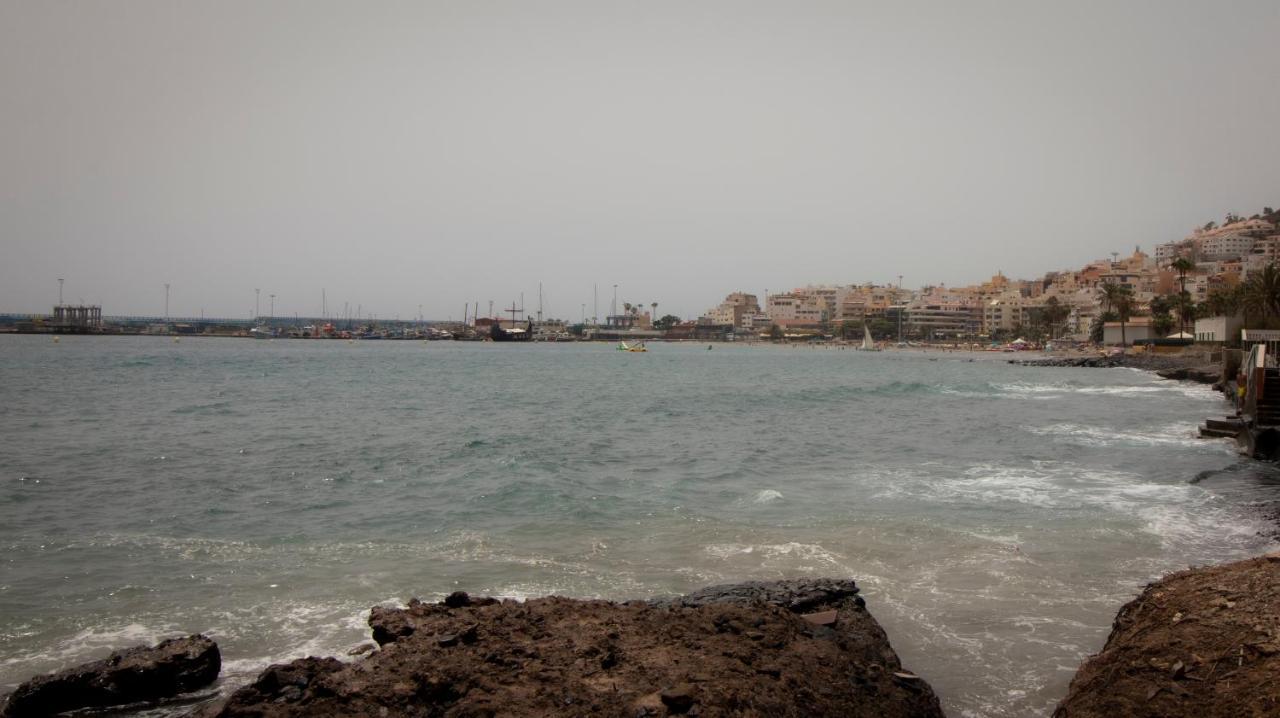 לוס כריסטיאנוס El Carmen Beach Apartment מראה חיצוני תמונה